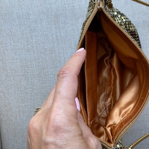 Vintage Lyrella Brand Gold Tone Mesh Metal Snake Chain Strap Purse/Handbag 1940' - Picture 7 of 12